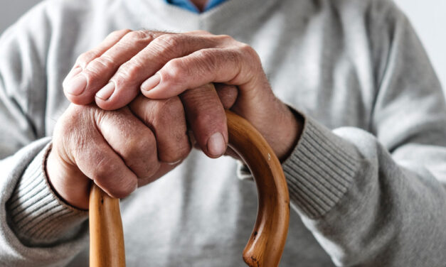 ¿Y los jubilados por renta vitalicia no son Chilenos?