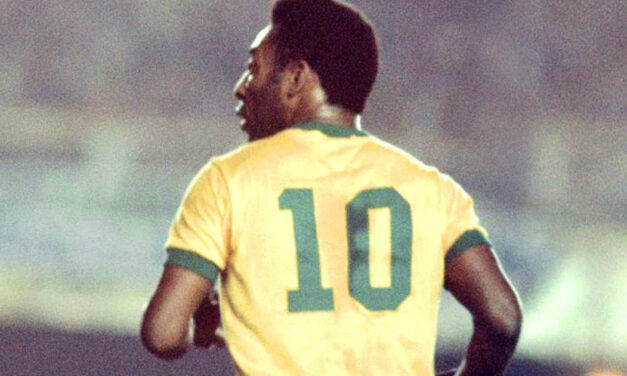 Sin mano tramposa, ¡Viva el Rey Pelé!